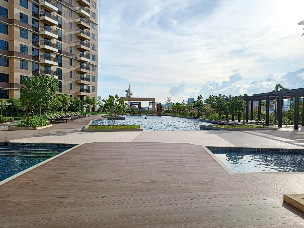 Mandani Bay Cebu Near Cdu And Parkmall Mandaue City