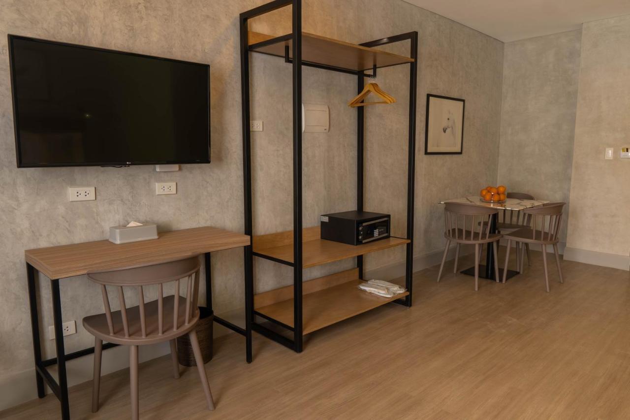 Primeway Hotel