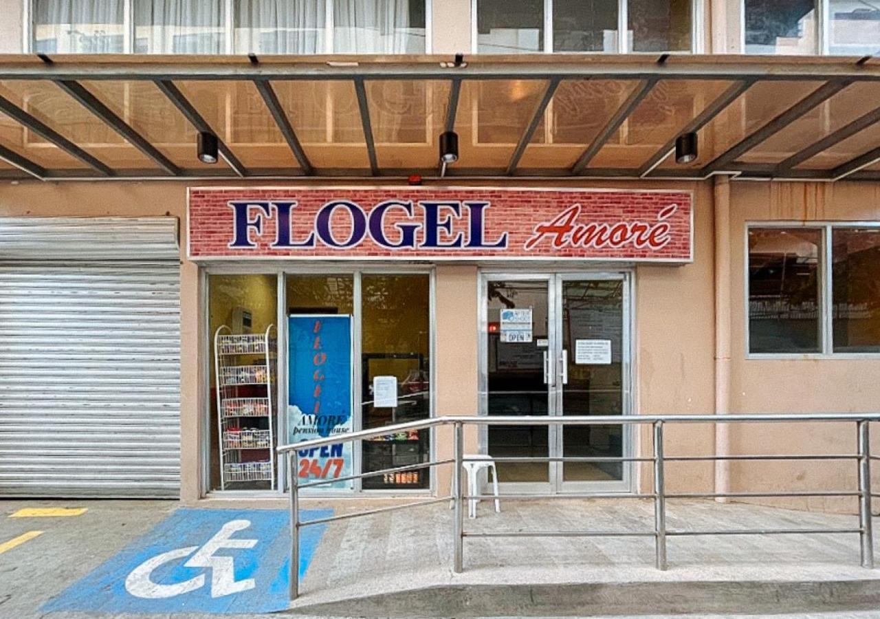 Flogel House Hotel