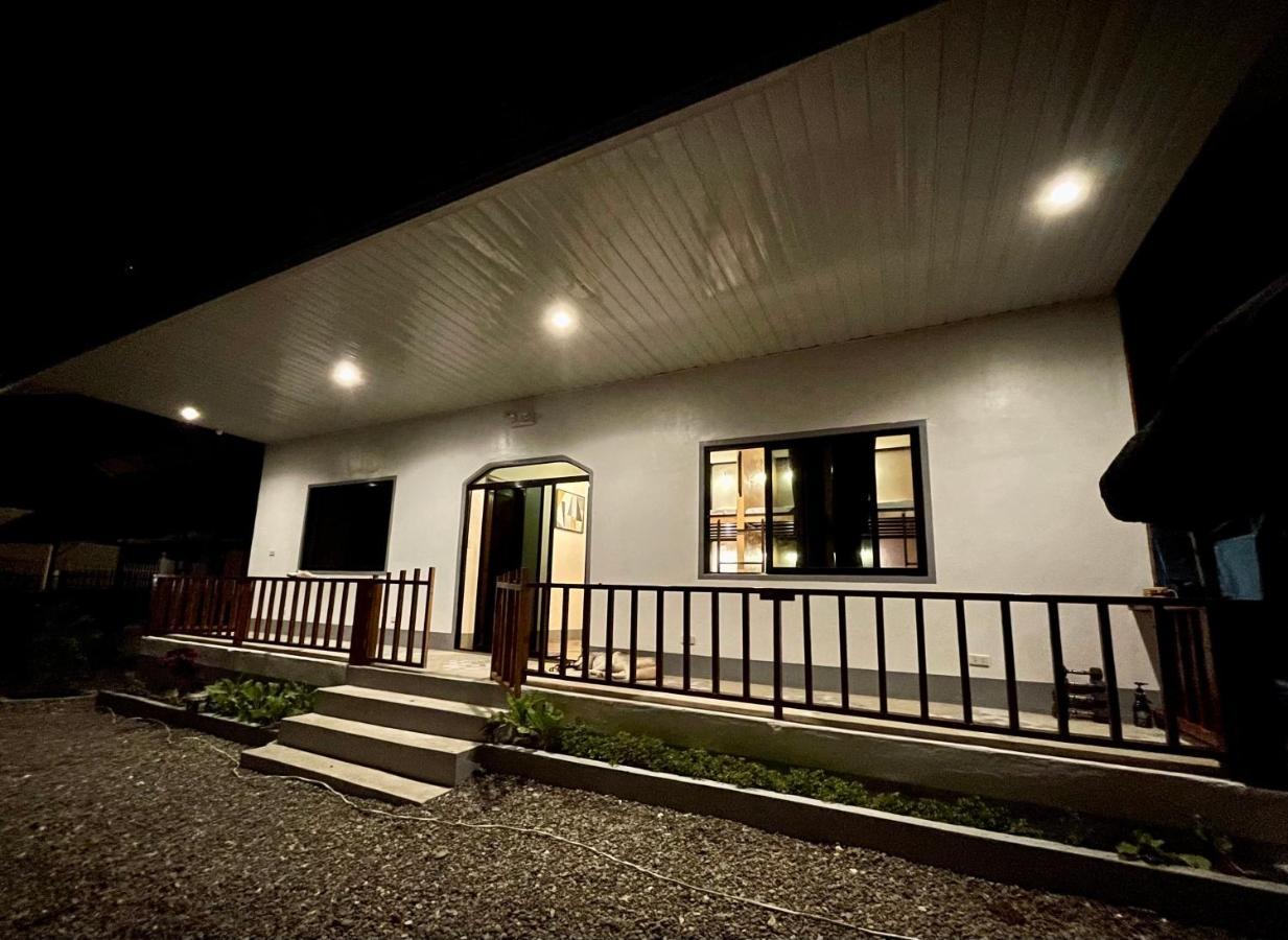 Momo Hostel