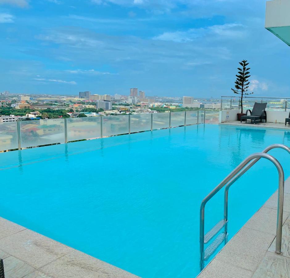 Mabolo Garden Flats 2309