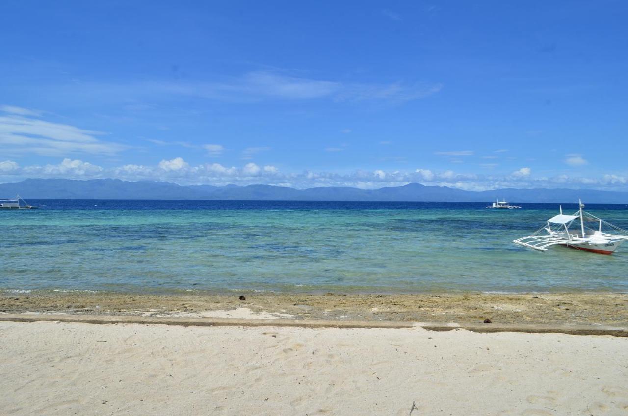 Private Beachfront With Ocean View And Direct Reef Access Bahay bakasyunan *