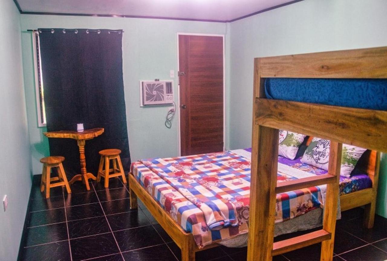 Hostel House Of Tamse Laagans ' Badian
