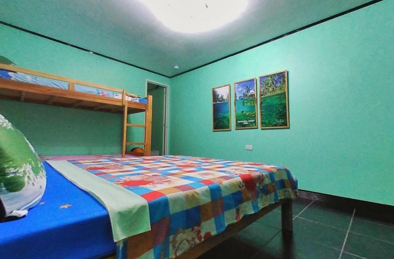 House Of Tamse Laagans ' Hostel Badian