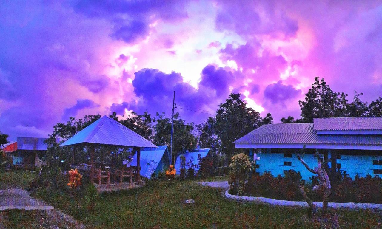 House Of Tamse Laagans ' Hostel Badian
