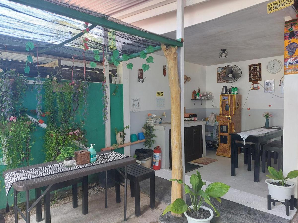 Hostel Maui's Place *