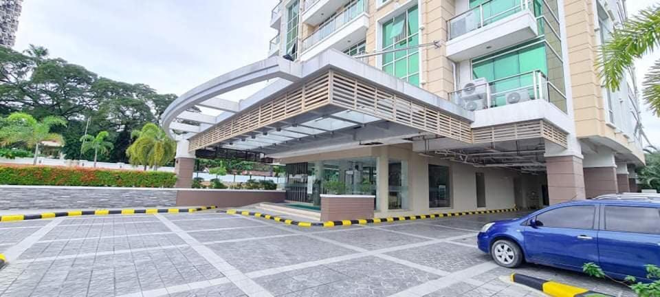 2-3bedroom Unit At The Padgett Place * Tabok