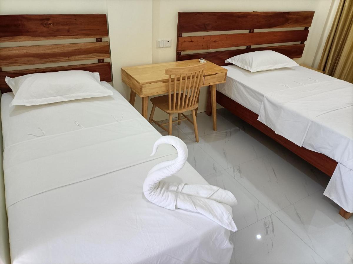 Speed 8 Hotel 3*