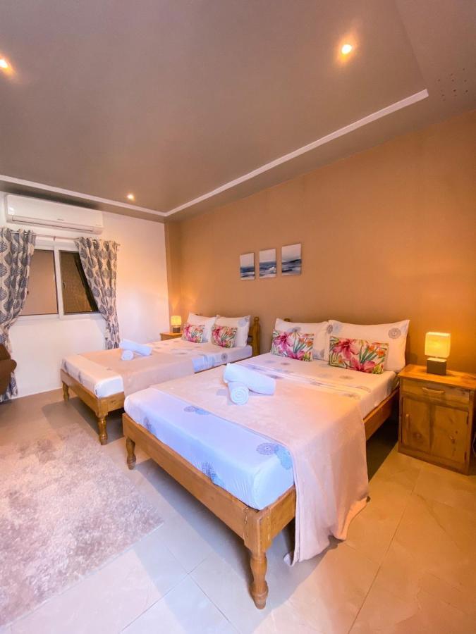 Bella's Guest house Pooc