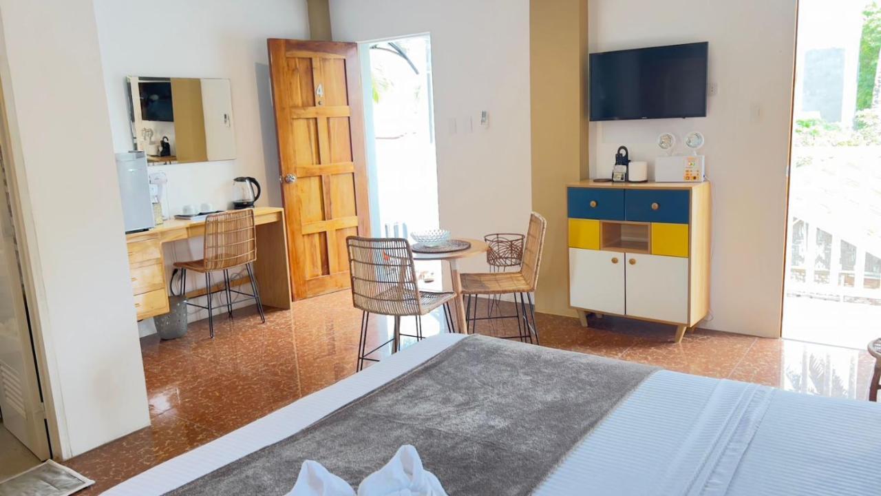Bella's Guest house