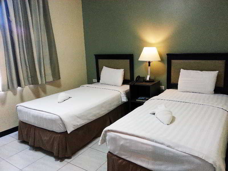 Oyo 187 The Maxwell Hotel 3*