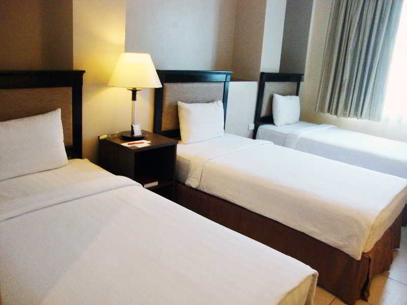 Oyo 187 The Maxwell Hotel Cebu