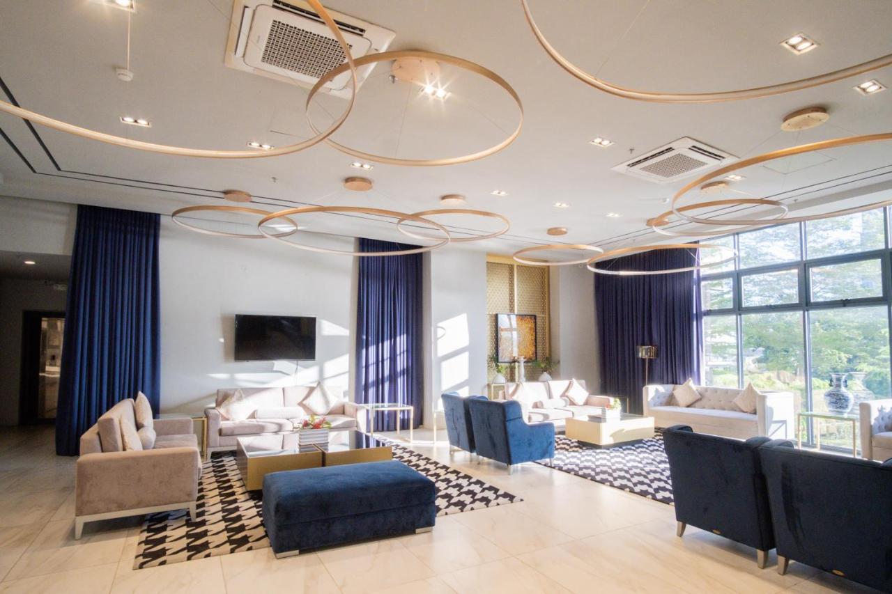 Grand Residences Nta - Near It Park And Ayala *