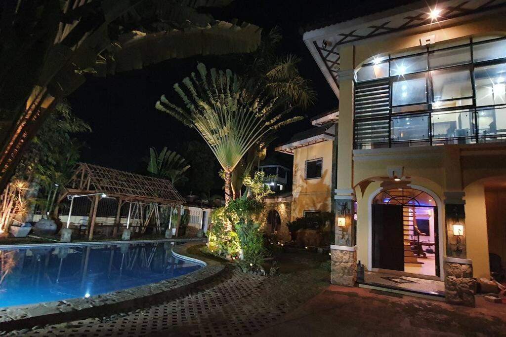 Villa Dokkebi Pool House 도깨비풀빌라 Bankal