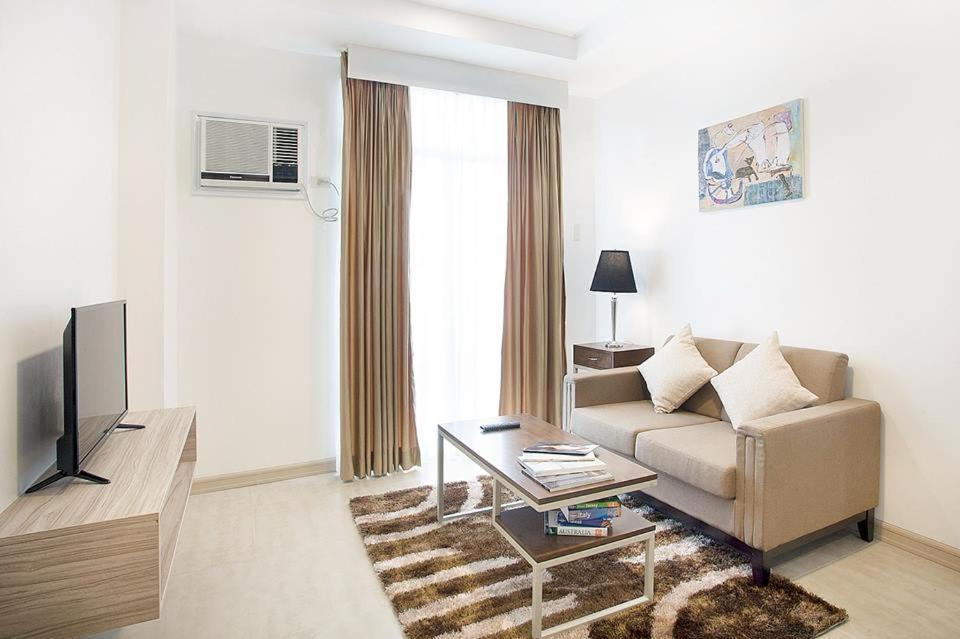 Chatswood Residences And * Mandaue City
