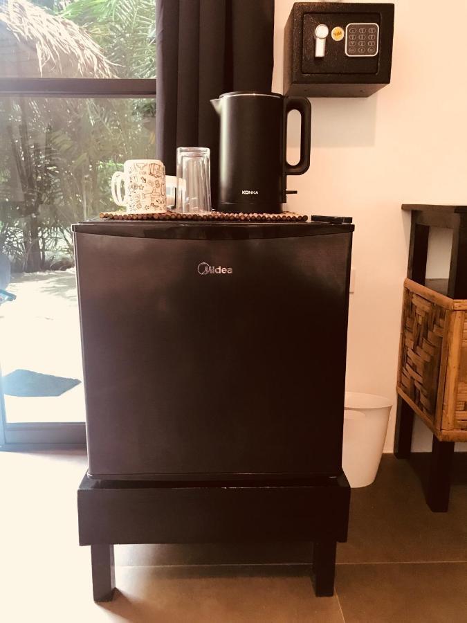 Everyday Sunday & Cafe *