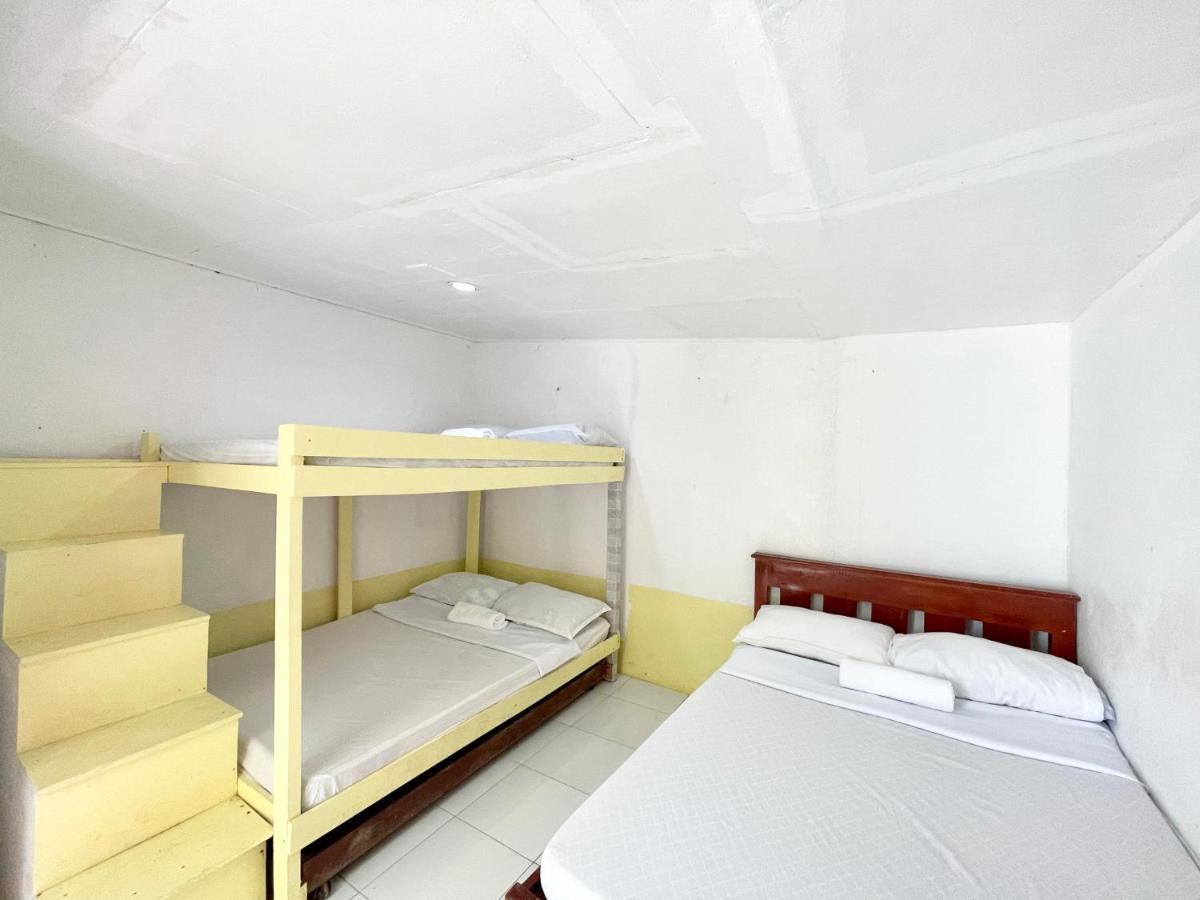 Oyo 899 Merie Diz Sunrise Hotel 2*