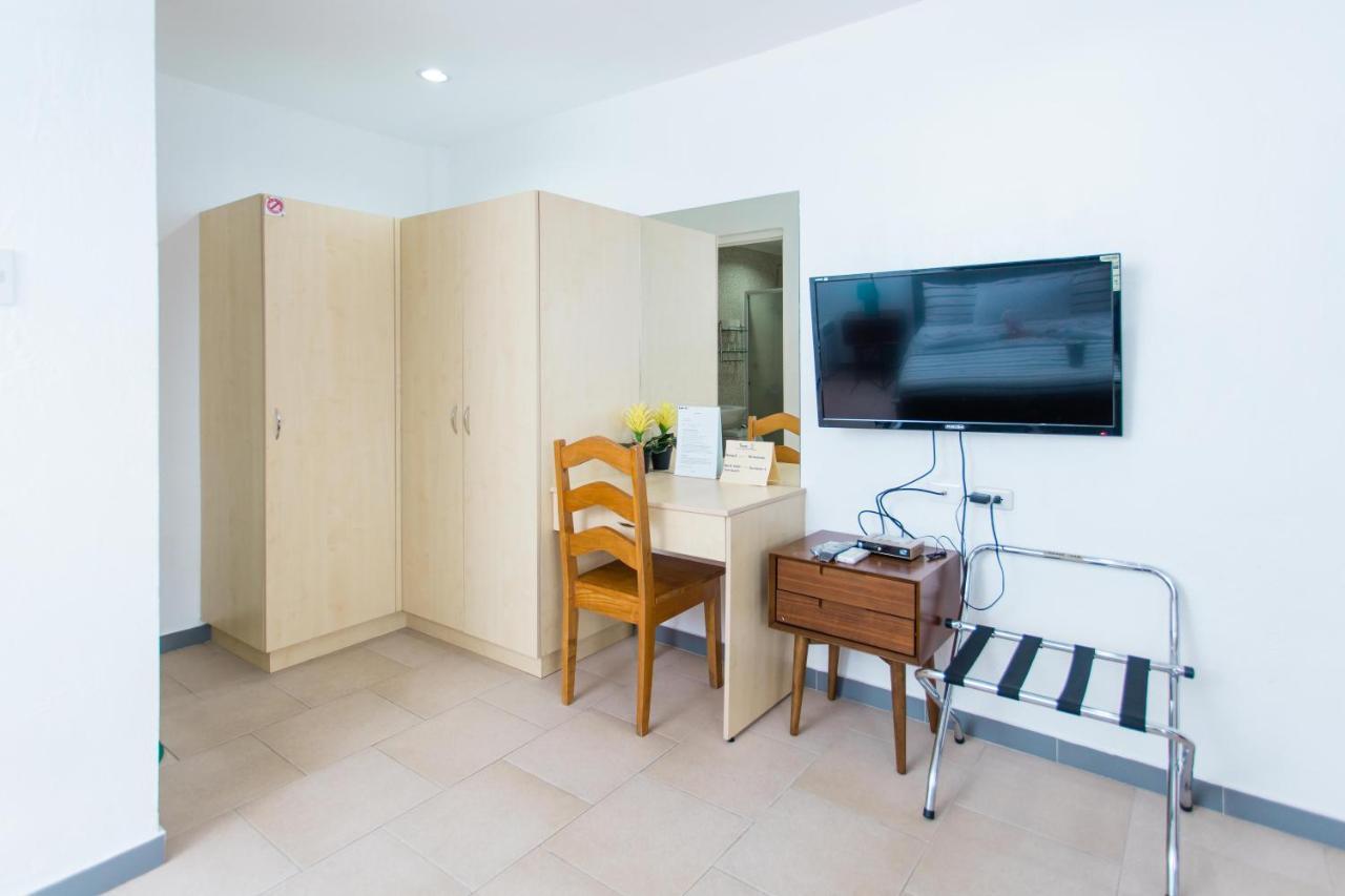 Bernis Guest house Moalboal