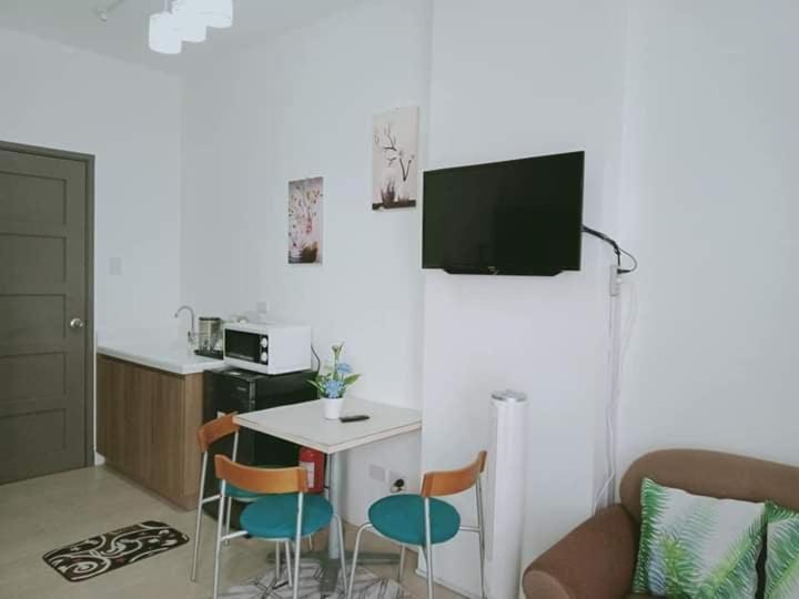 Aizen Flats Walkingup Apartment *