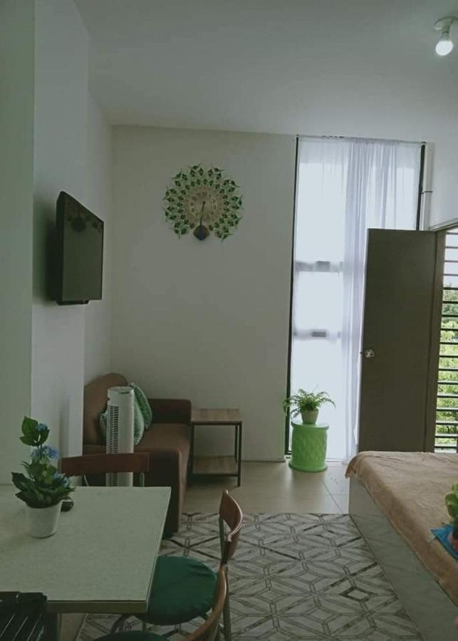 Aizen Flats Walkingup Apartment *