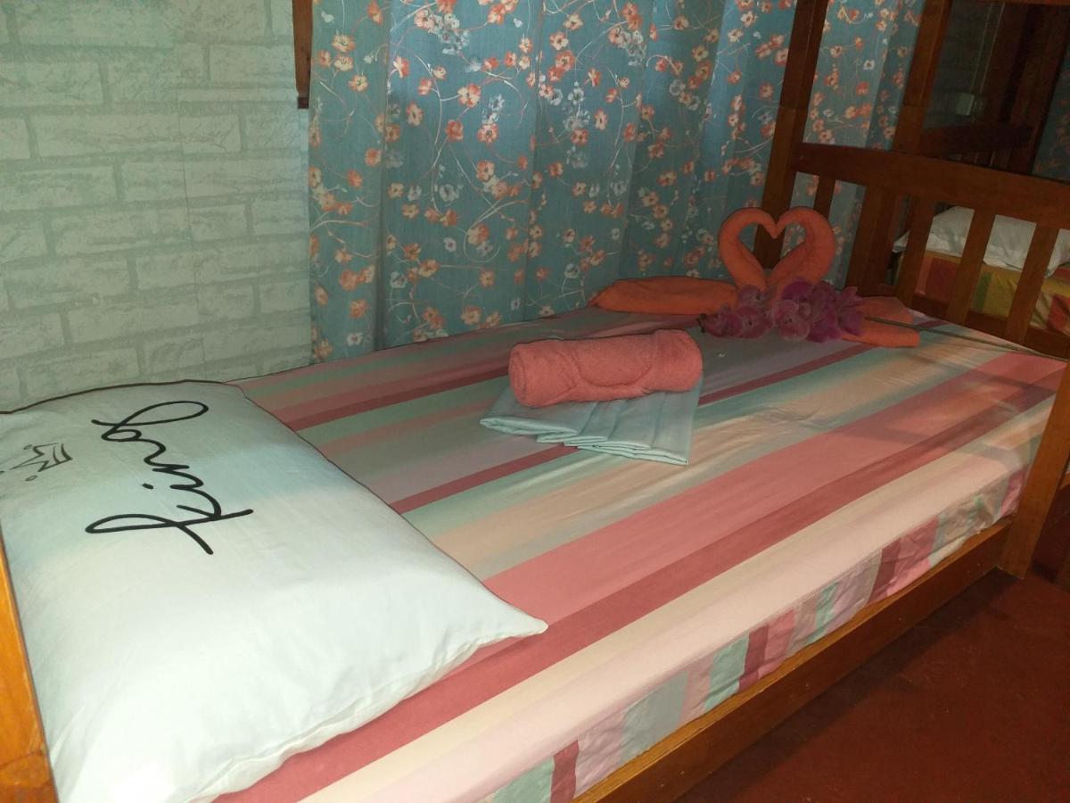 Paraiso Hostel *