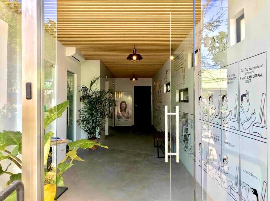 Special Big Loft Unit W/netflix & Fibreop Internet * Cebu