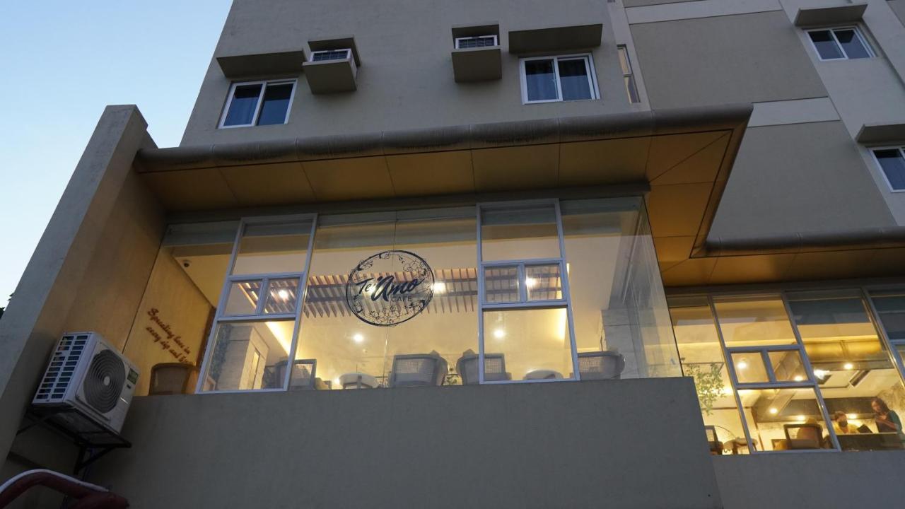 Hotel One