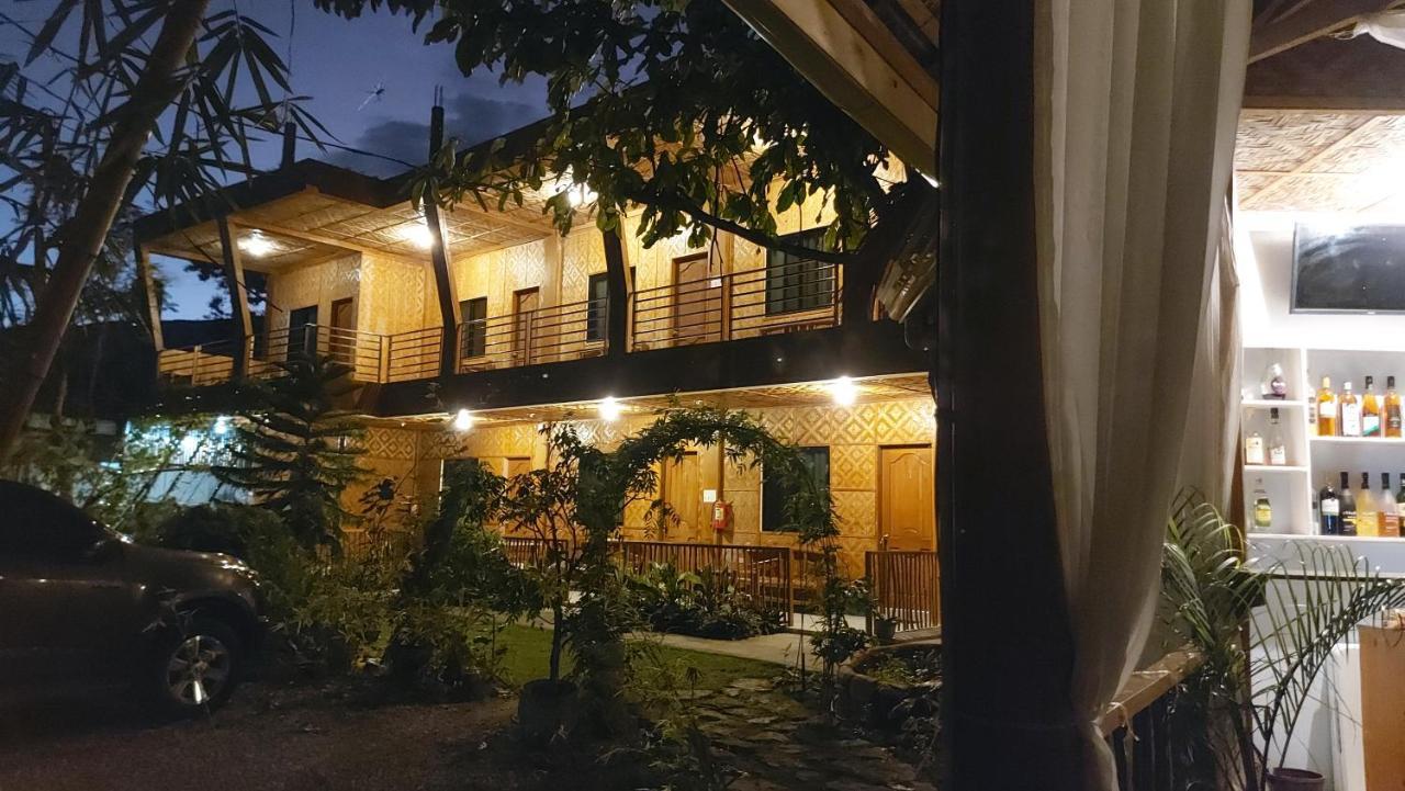 New Village Inn 2*