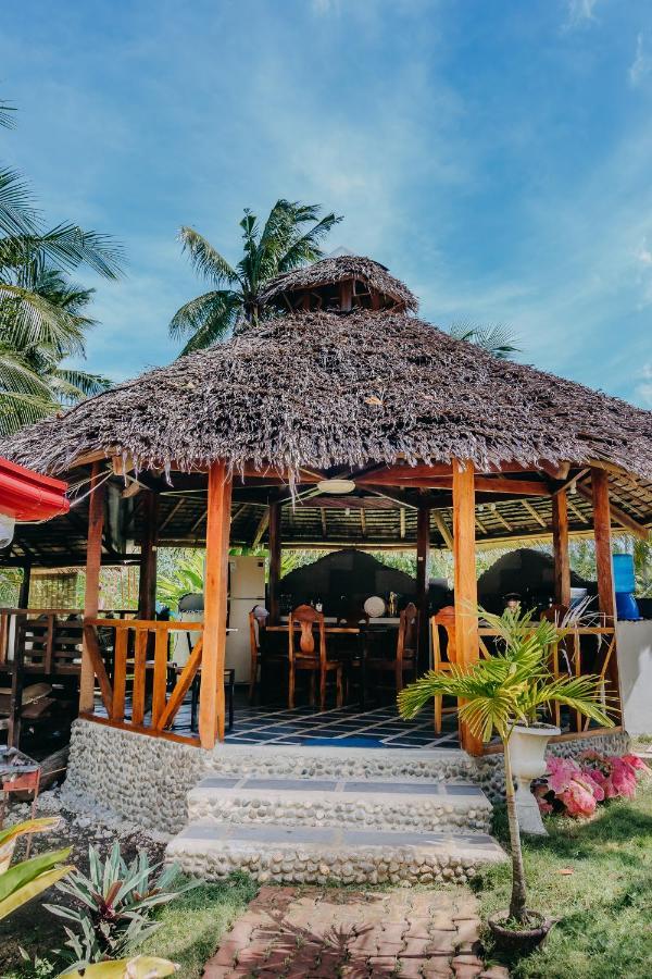 Palmera Palma Garden Level Guest house Moalboal