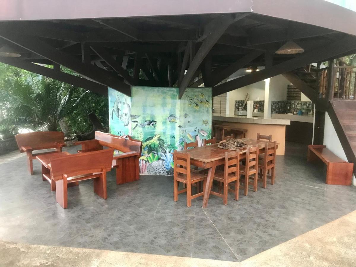 Camotes Cay Hideaway San Francisco (Cebu)