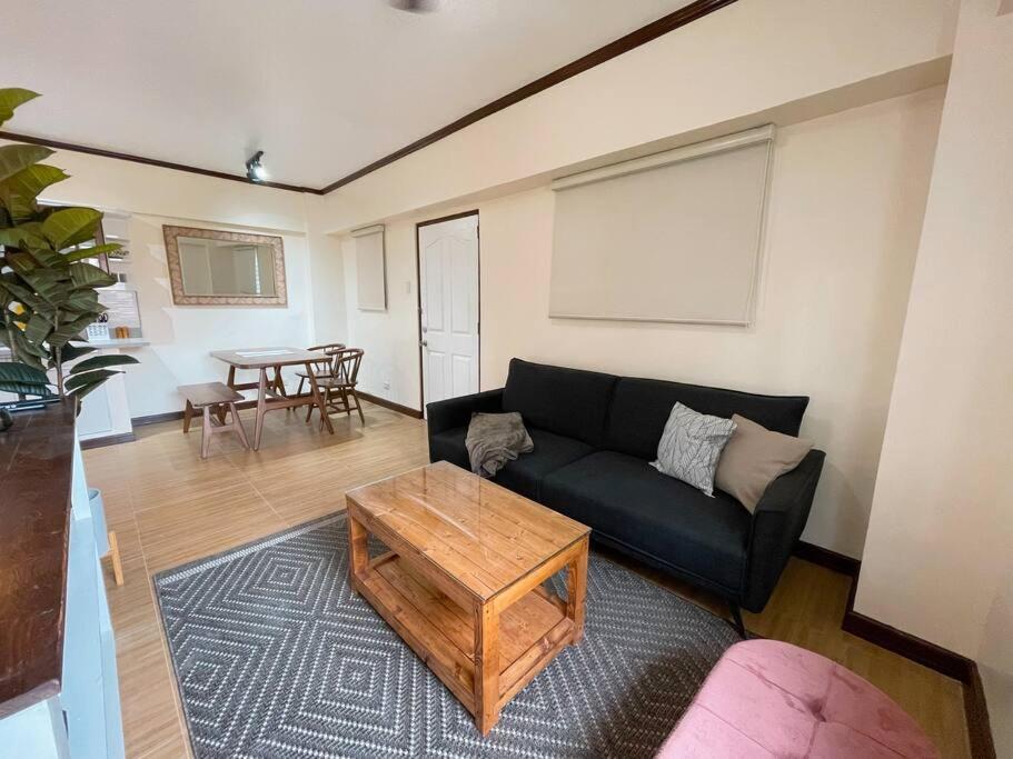Apartment Yami's Pad At Mactan Oasis Garden *