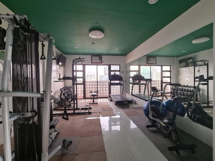 Apartment Cozy 5 Min Walk From Ayala, Business Park Cebu