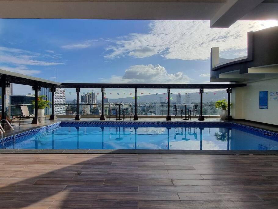 Cozy 5 Min Walk From Ayala, Business Park * Cebu
