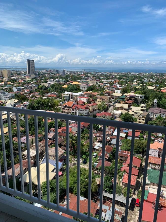 Yokosocebu & Private Parking