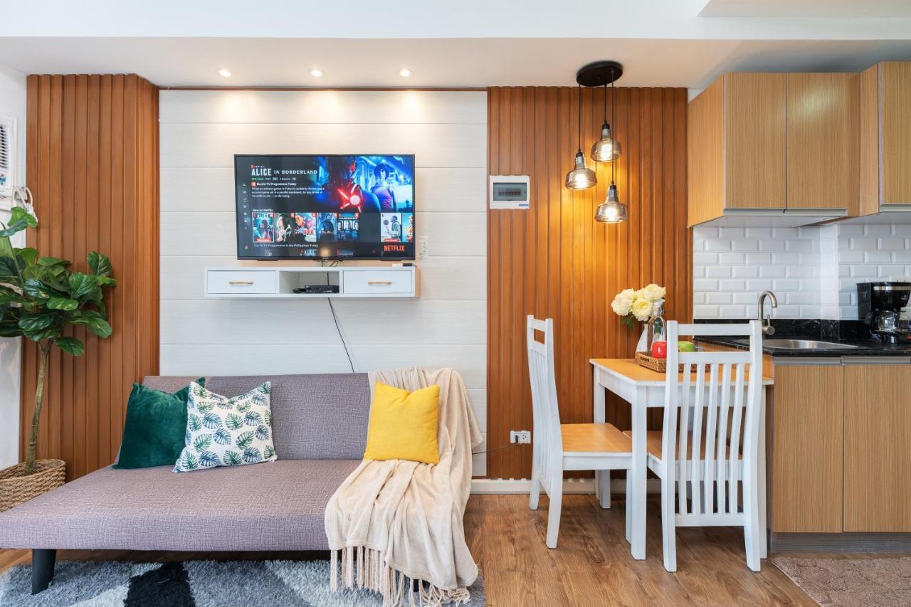 Amani 729, 3 Minutes To Airport,with Gym & Pool,100mbps Wifi,free Netflix * Lapu-Lapu City