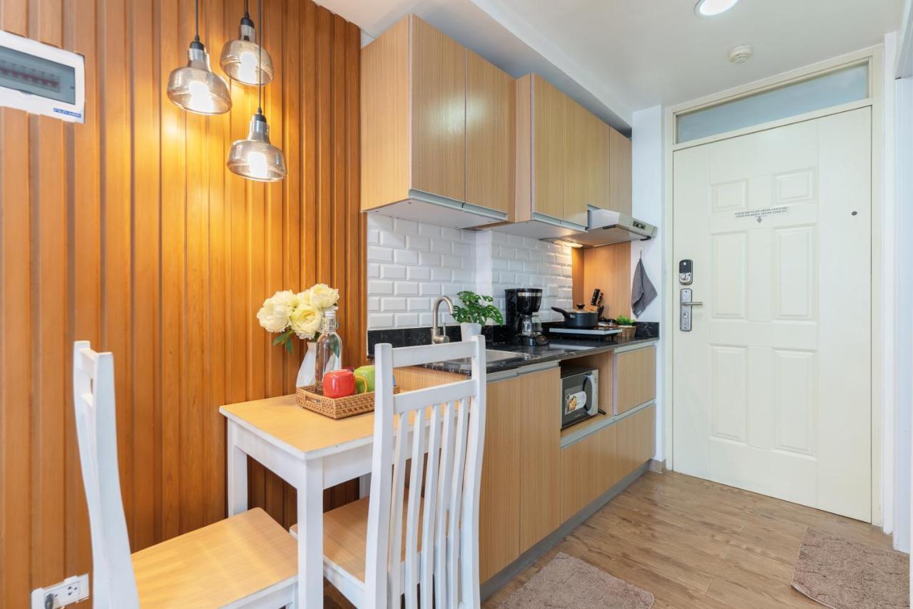 Amani 729, 3 Minutes To Airport,with Gym & Pool,100mbps Wifi,free Netflix Lapu-Lapu City