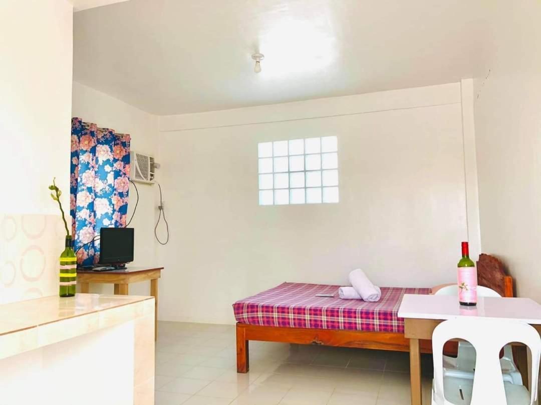 Hostel Rb Baruiz 