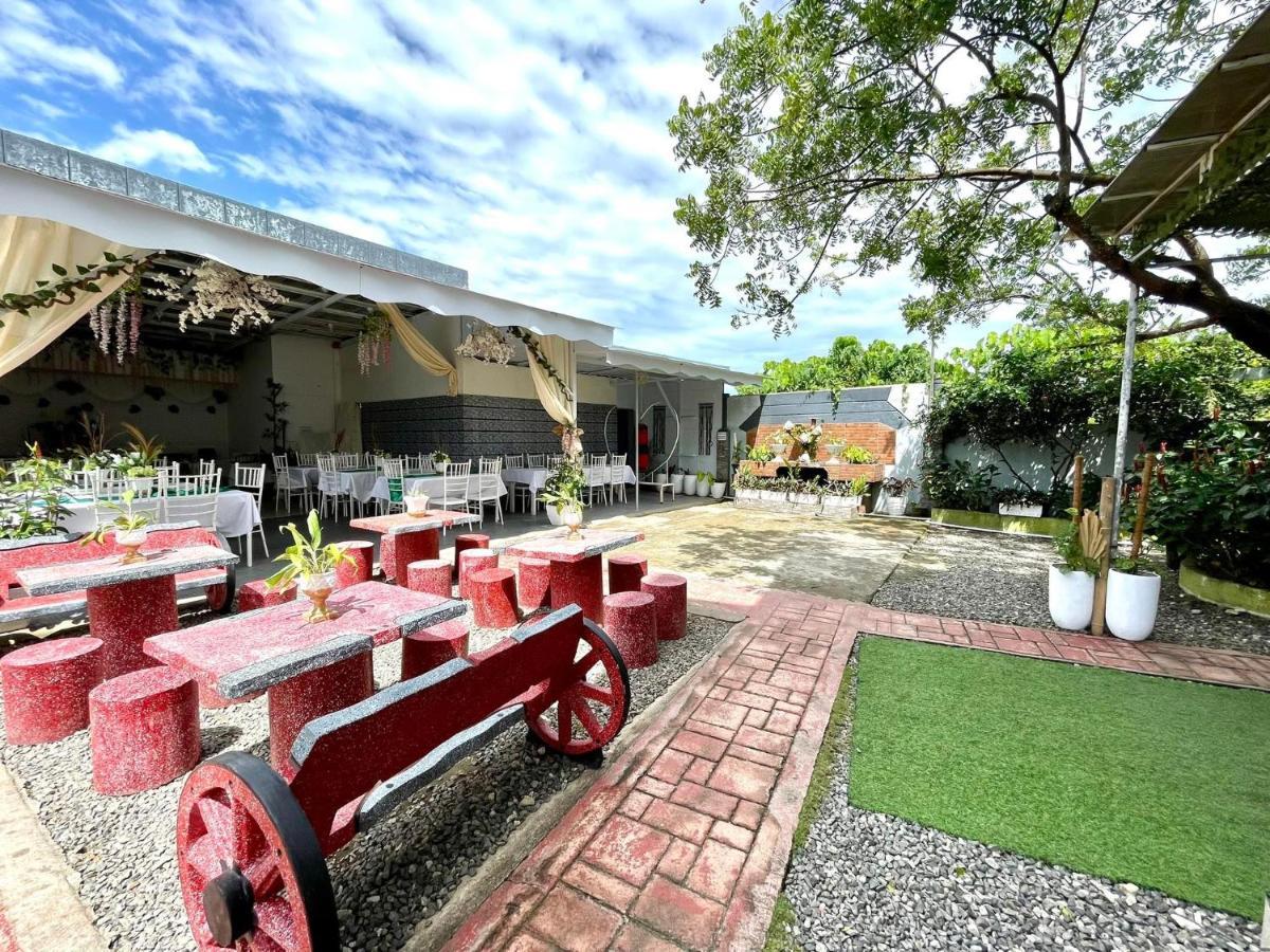 Little Rock Cebu 3*