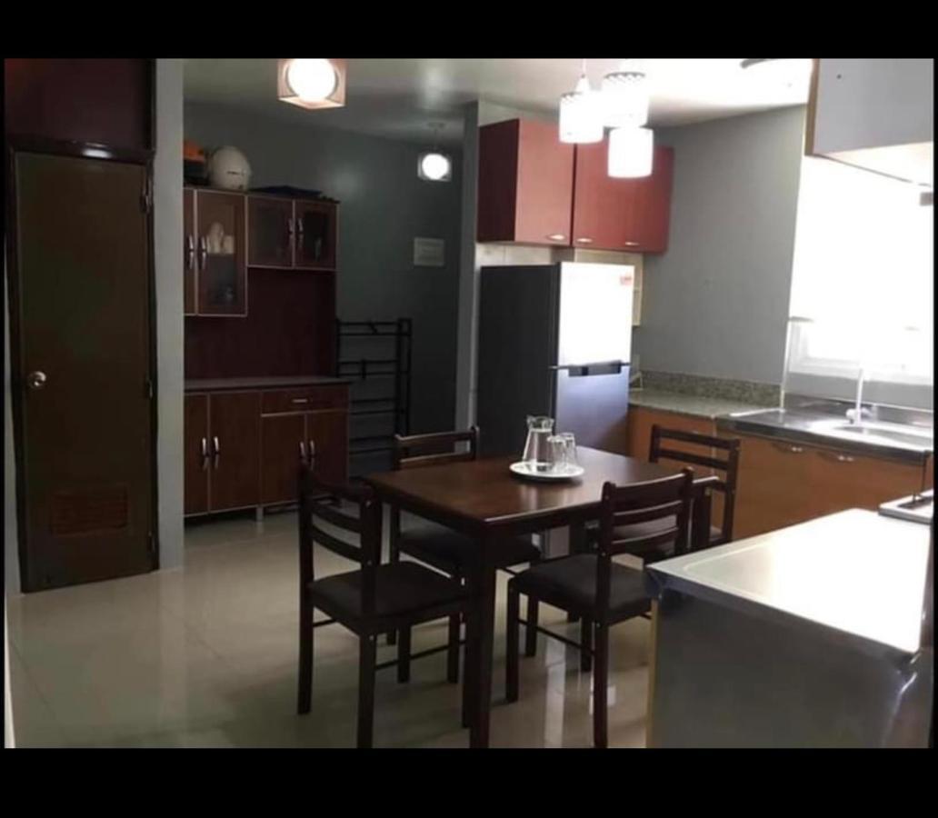 3 Bedrooms 2 Bathrooms Fully Furnished Unit Near Beach Apartment *