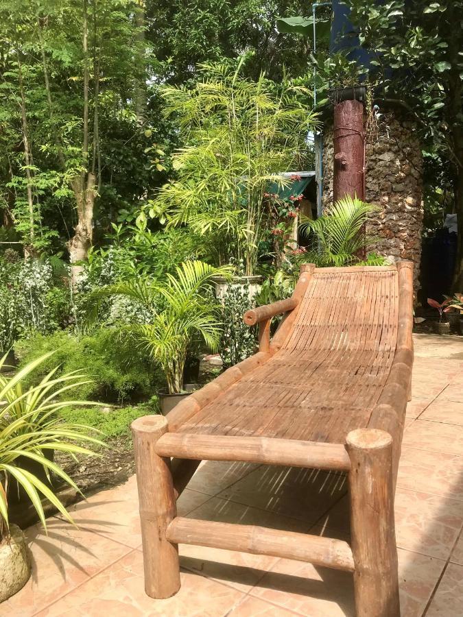 Apartment Camotes Cay Hideaway