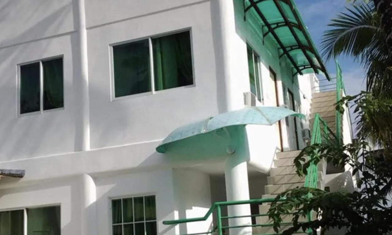 Acomodação com café da manhã  The Cronin Residences By Cocotel (adults Only) *
