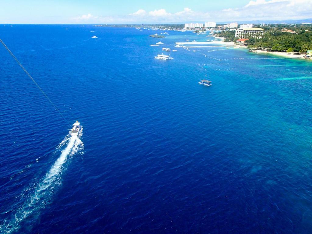 Apartment 3 Bedrooms 2 Bathrooms Fully Furnished Unit Near Beach