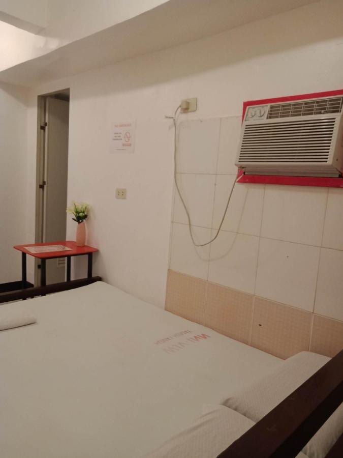 bahay-panuluyan Wjv Humay-humay