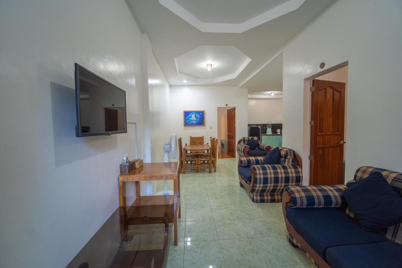 Smak's Hotel Santa Fe (Cebu)