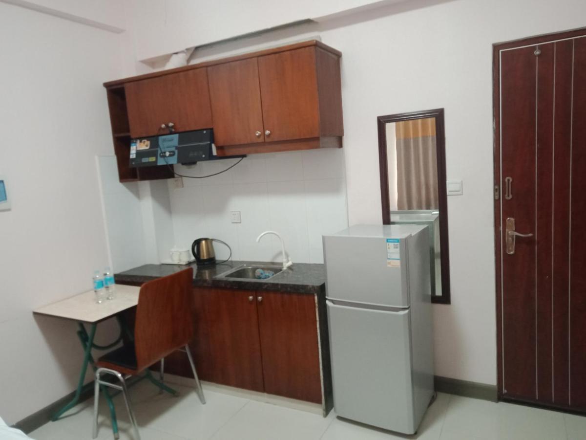Rujia Condotel Corp. Hotel *