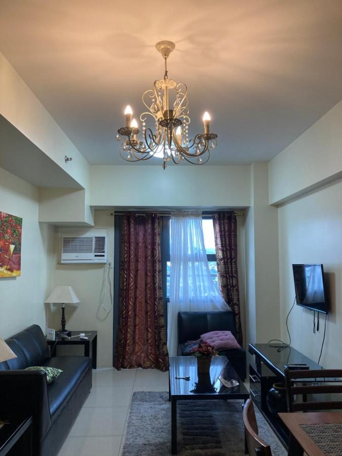 Horizons 101 In Mango Avenue Apartment *
