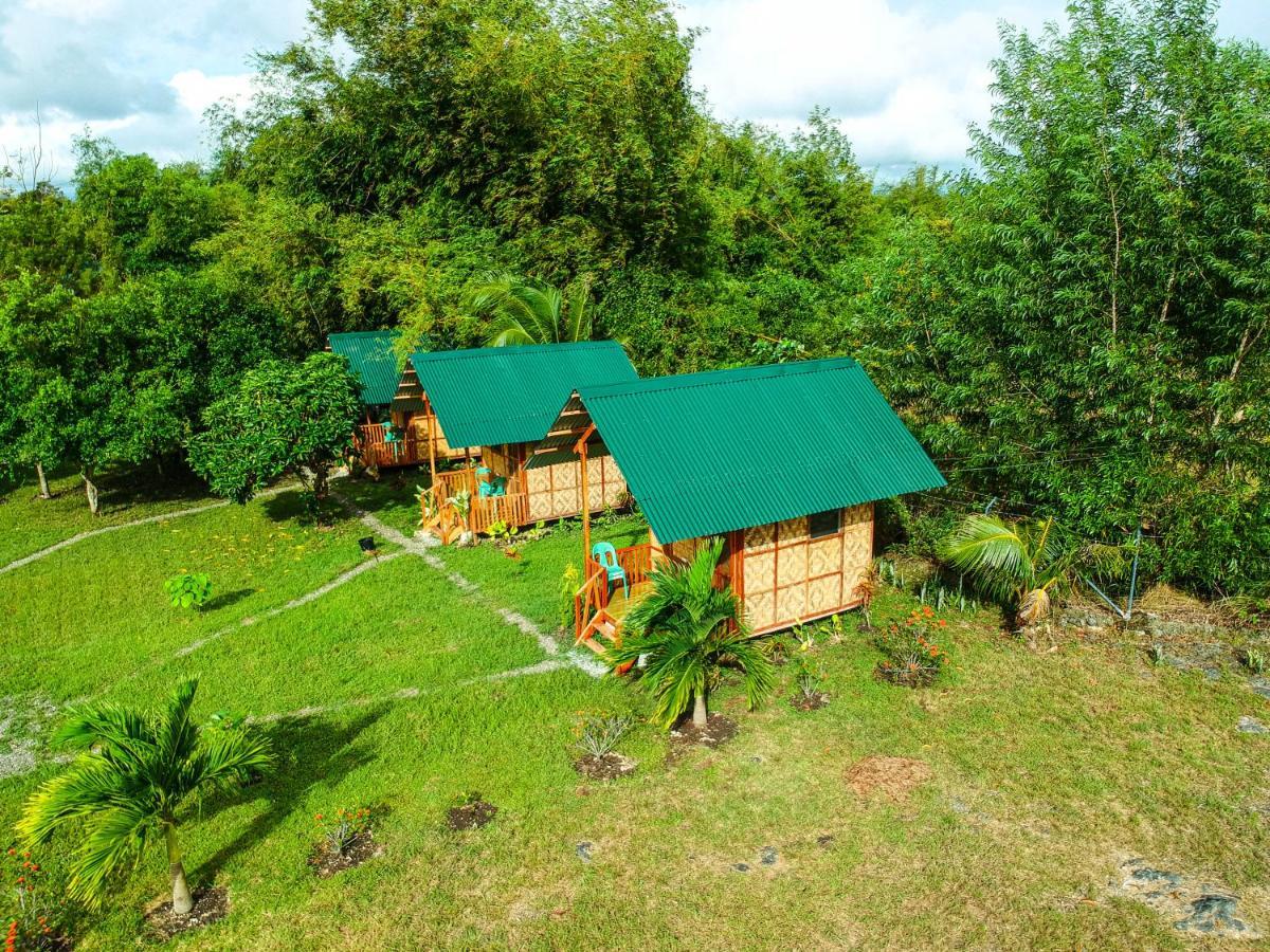 Acres Village Moalboal