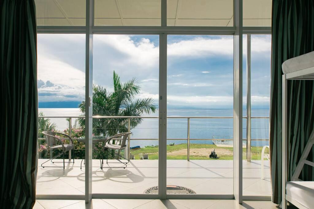 Villa Exclusive Cliff House With Pool And Access Dumanjug