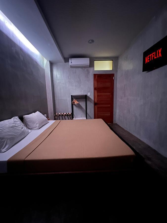 Happynest Hotel 2*