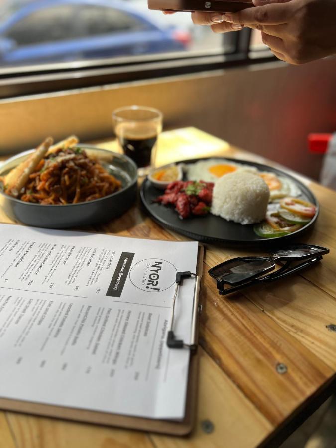 Happynest Hotel